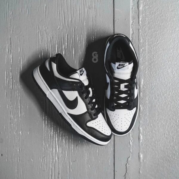 Nike SB Dunk Low Panda